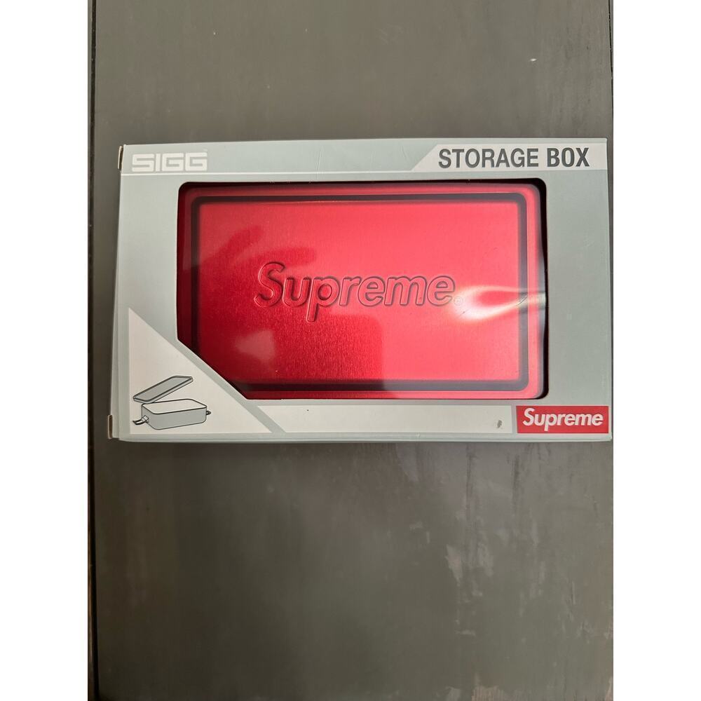 Supreme SIGG Small Metal Storage Box Plus Red SS18A24 - DS 0888977304204